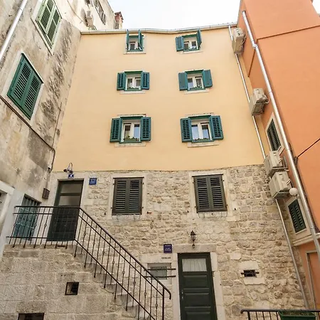 Piaceta 4* Split
