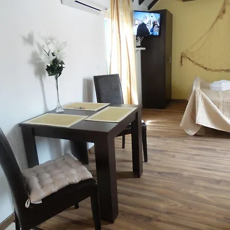 Piaceta Guest house